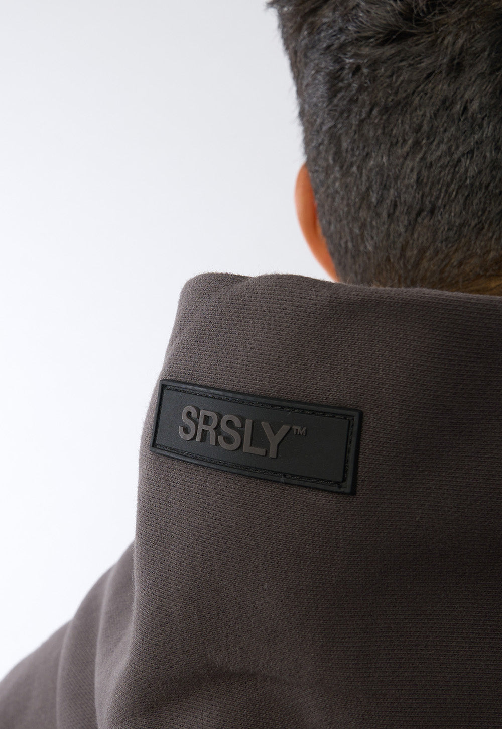 srlsy-the-label-close-up-of-rubber-label